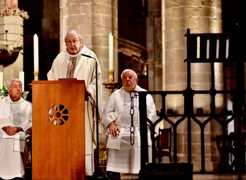 Mn. Salvador Pié, el P. Jordi Castanyer i Mn. Josep M. Domingo (fot. José Luis Gómez Galarzo)